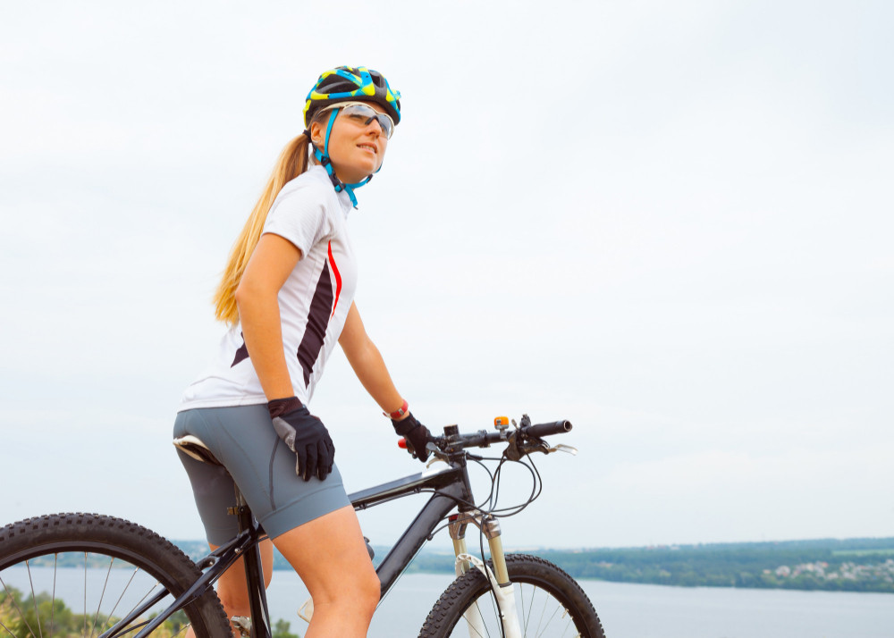 Cykelhjelmen er Blevet et Genialt Modesymbol